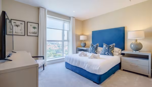 Circus Apartments E14 8RW