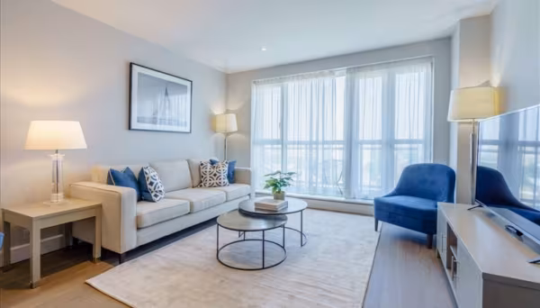 Circus Apartments E14 8RW