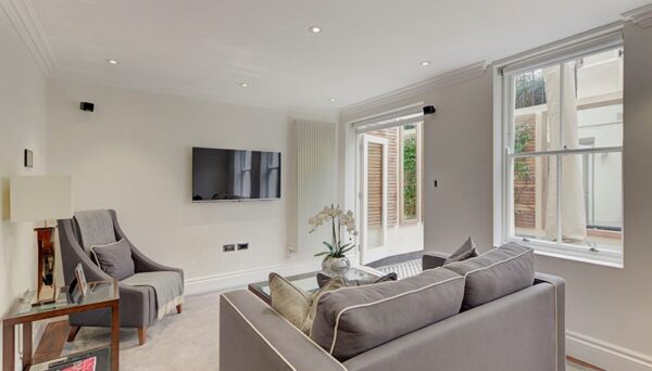 Kensington Gardens Square W2 4BB