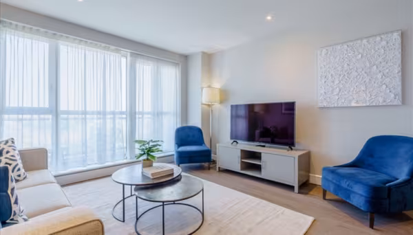 Circus Apartments E14 8RW