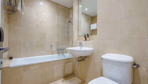 Circus Apartments E14 8RW