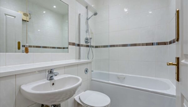 Nottingham Place Marylebone Village W1U 5LU