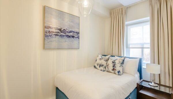 Nottingham Place W1U 5LU