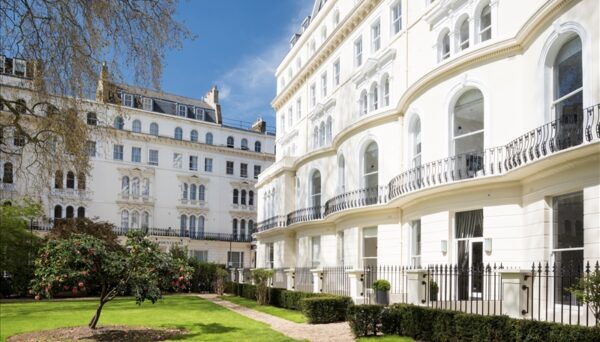 Kensington Gardens Square W2 4BB