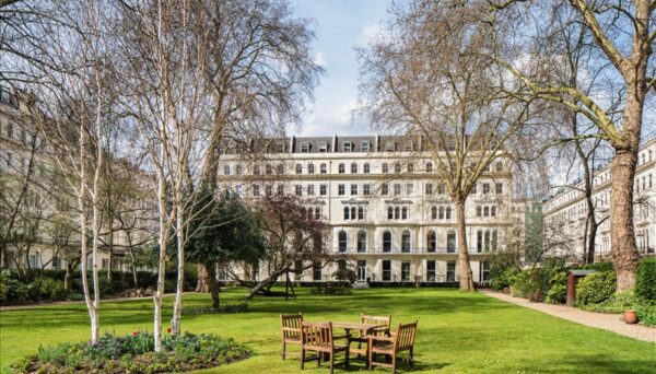 Kensington Gardens Square W2 4BB