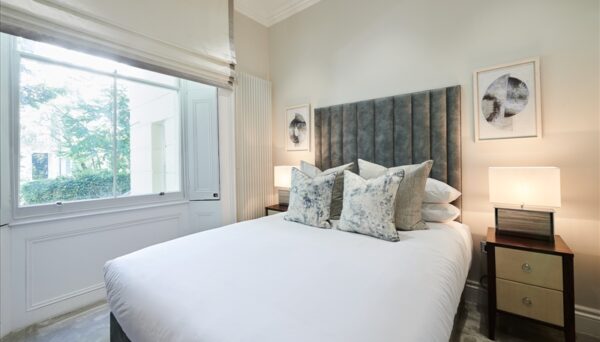 Kensington Gardens Square W2 4BB