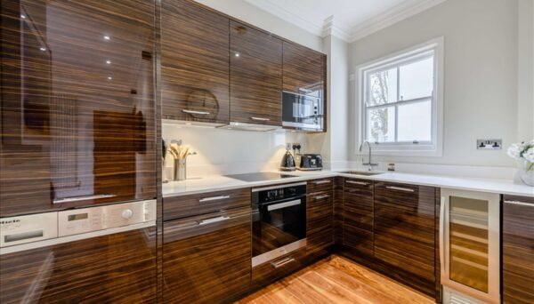 Kensington Gardens Square W2 4BB