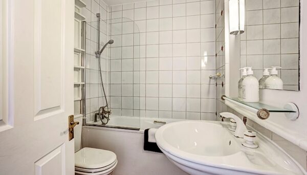Lexham Gardens Kensington W8 6JN