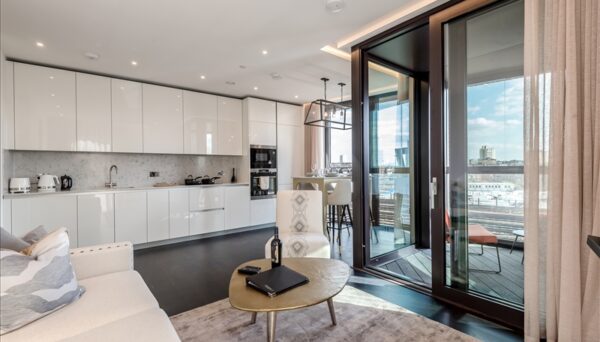 Charles Cloves Walk SW11