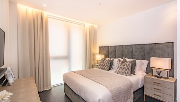 Charles Cloves Walk SW11