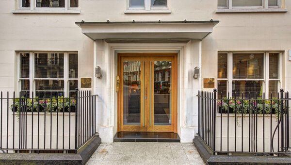 Hill Street W1J 5NA
