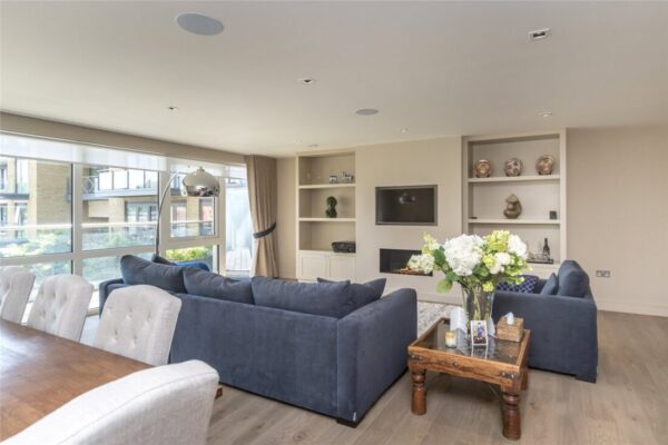 Westminster SW1P 3GE
