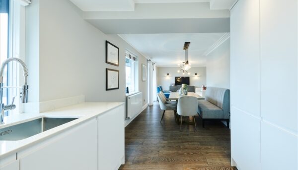 Fulham Road SW3 6SN