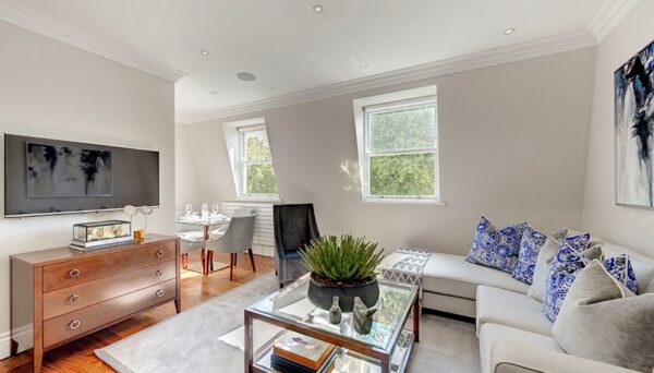 Kensington Gardens Square W2 4BB