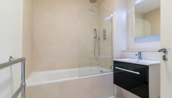Luke House Victoria SW1P 2JJ