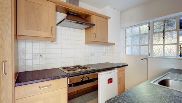 Pelham Court SW3 6SH