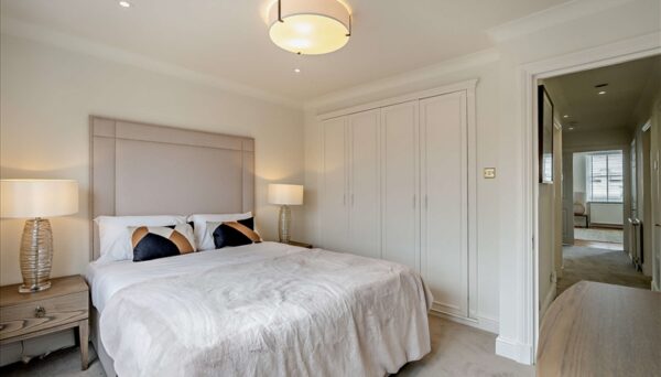 Lexham Gardens W8 6JN