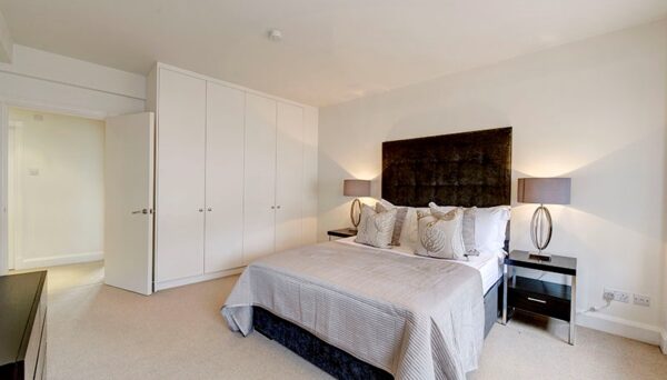 Pelham Court SW3 6SH