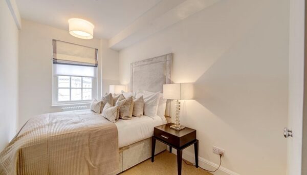 Pelham Court SW3 6SH