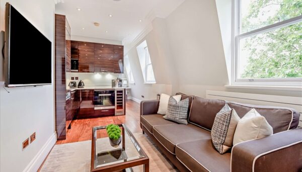 Kensington Gardens Square W2 4BB