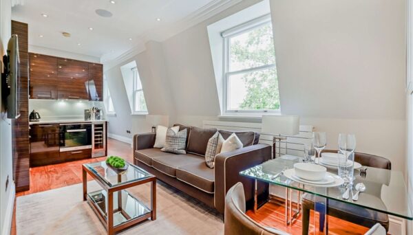 Kensington Gardens Square W2 4BB
