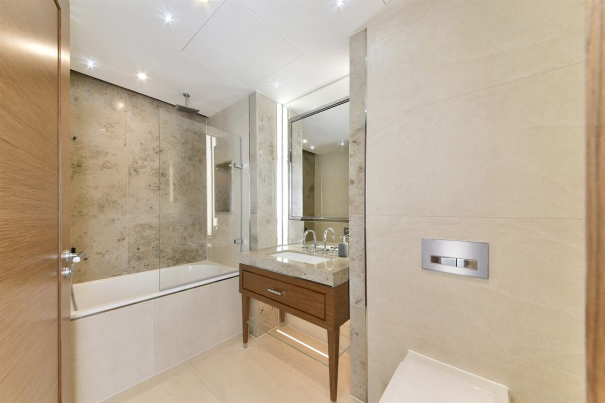 Temple House 190 Strand WC2R 1AB
