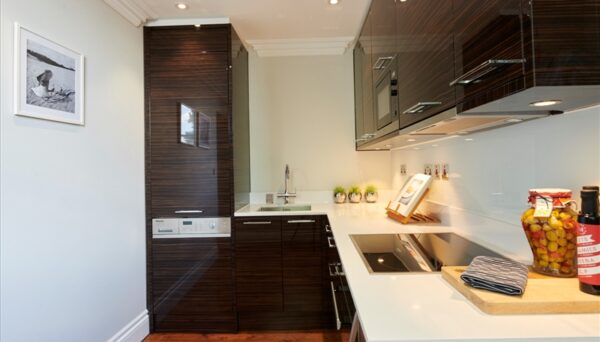 Kensington Gardens Square W2 4BB