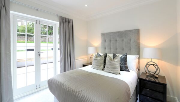 Lexham Gardens W8 6JN