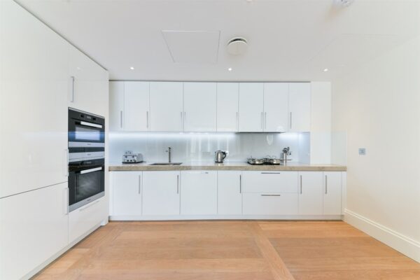 Temple House 190 Strand WC2R 1AB