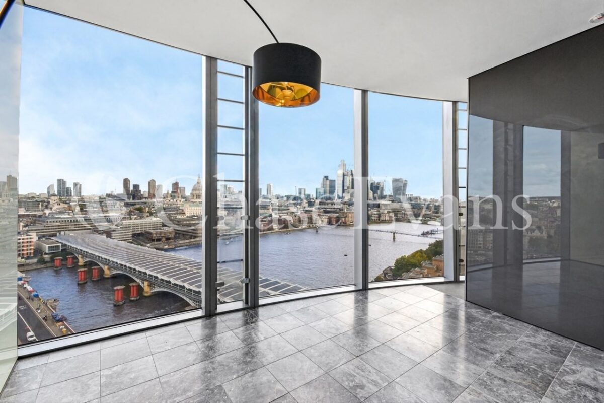 One Blackfriars Blackfriars Road SE1 9PB