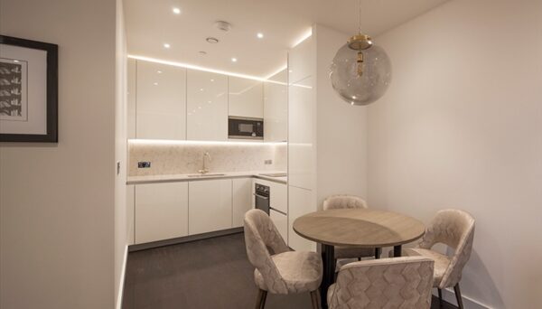Thornes House SW11 7AG