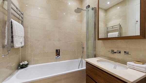 Kensington Gardens Square W2 4BB