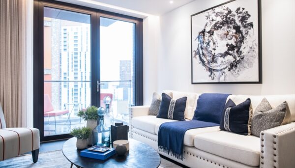 Thornes House SW11 7AG