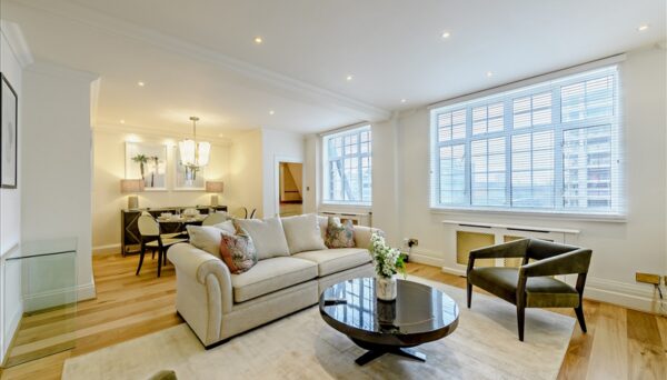 Park Road NW8 7HY