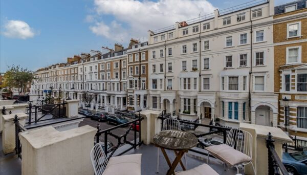 Lexham Gardens W8 6JN