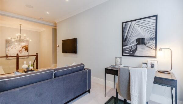 Palace Wharf Rainville Road W6 9UF