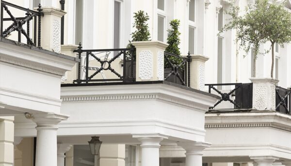 Somerset Court Kensington W8 6JN