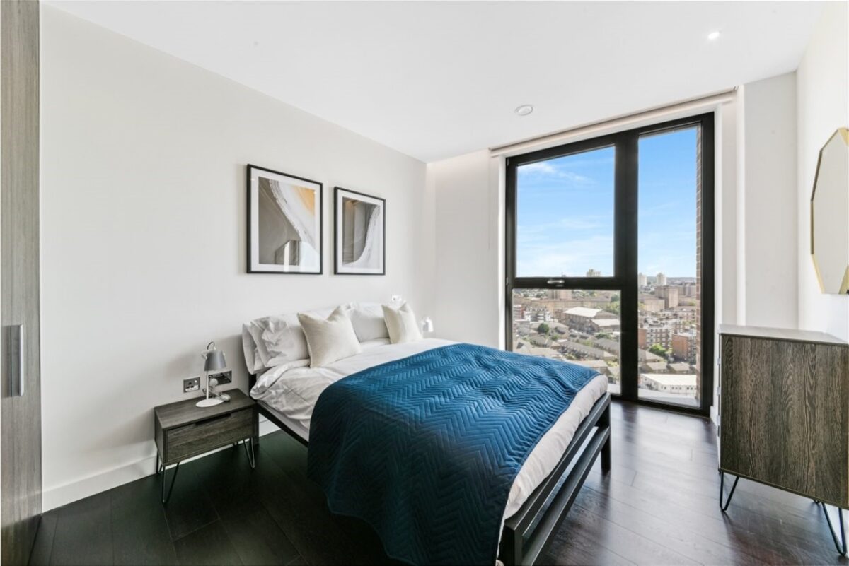Madeira Tower The Residence Nine Elms SW11