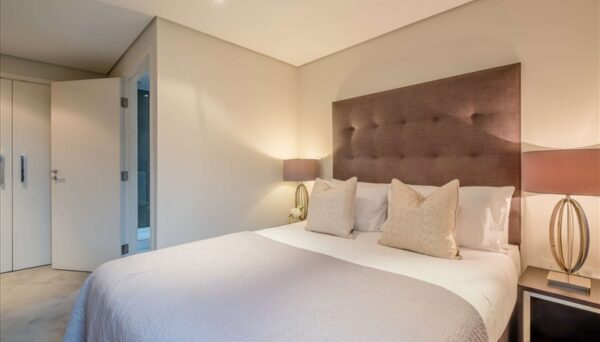 Merchant Square W2 1AN